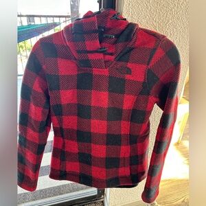 The North Face Crescent Hooded Pullover Women's Size small Red/Black Plaid
